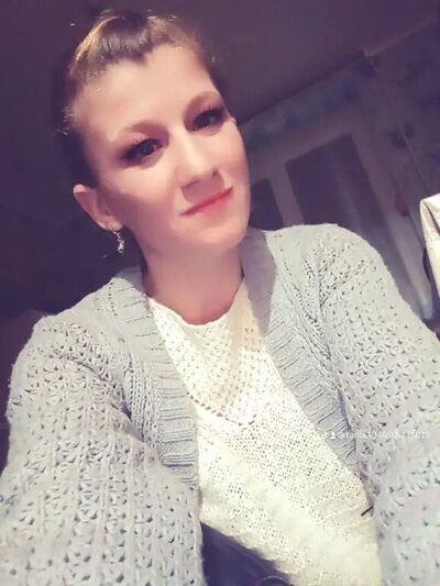  ,   Tania, 34 ,   