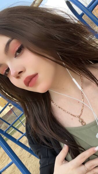  --,   , 22 ,     