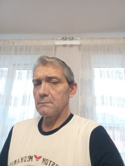  ,   , 52 ,   c 