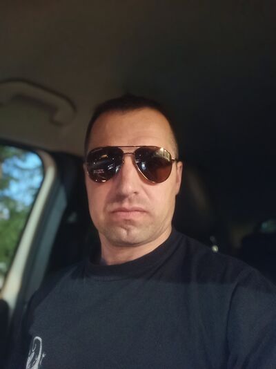  ,   Dima, 44 ,   ,   , c , 