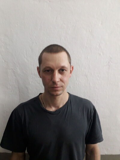  ,   Oleg, 39 ,   c 