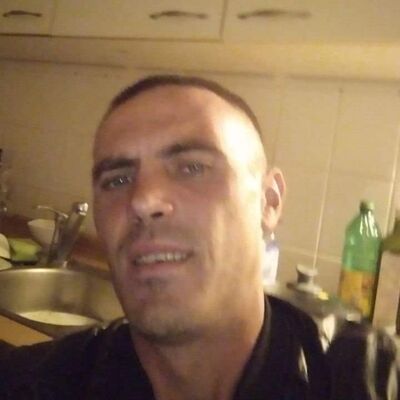  ,   Radu, 35 ,   ,   