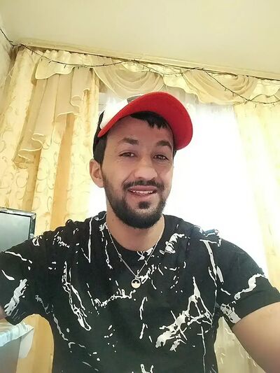  ,   Michael, 37 ,   ,   , c 