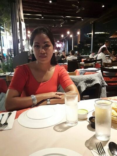  ,   Edna, 44 ,   ,   