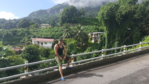  ,   Yurii, 37 ,   ,   , c 