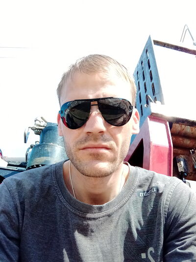  ,   Vladimir, 36 ,   ,   