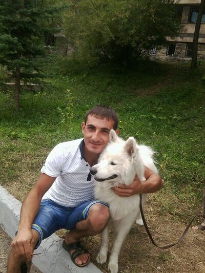  ,   Norayr, 37 ,   