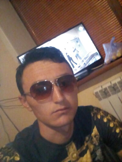  ,   Alik, 33 ,   ,   , c , 