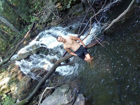   ,   Artem, 27 ,   
