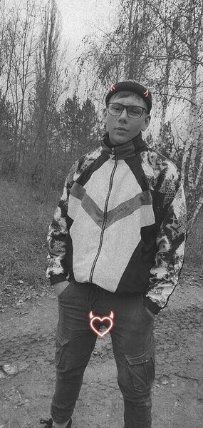  ,   Mihai, 23 ,   ,   