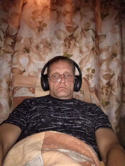  ,   Alexanger, 46 ,   ,   