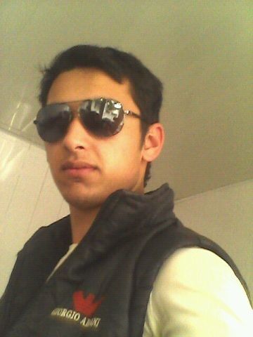  4413082  Johnny, 40 ,    