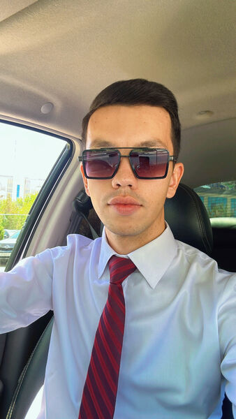  ,   Bek, 25 ,   ,   , c , 