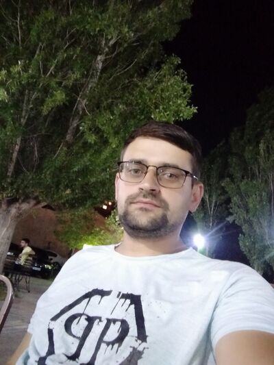  ,   Terlan, 37 ,   ,   , c 