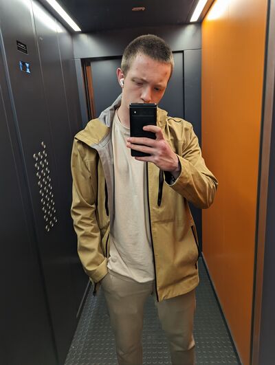  ,   Nikita, 21 ,   ,   , c , 