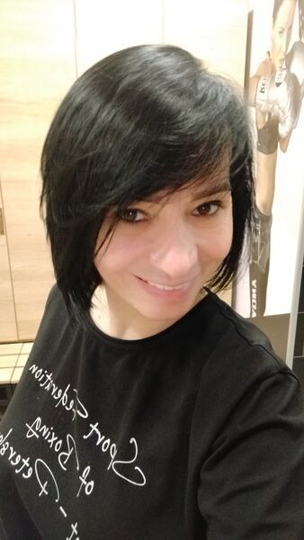  ,   Leyla, 48 ,   ,   