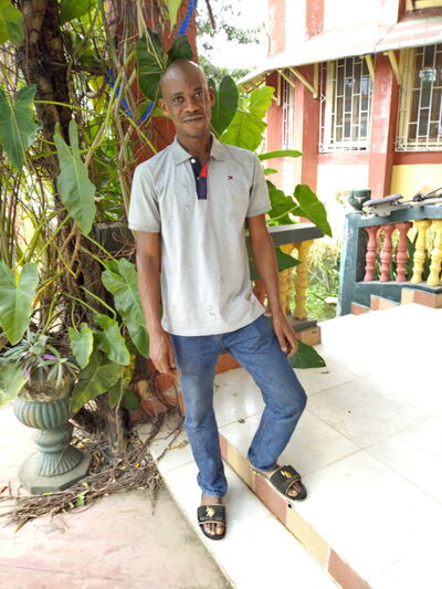  ,   Sinaly, 40 ,   ,   , c 