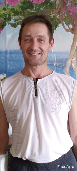  ,   Aleksangr, 51 ,   c 