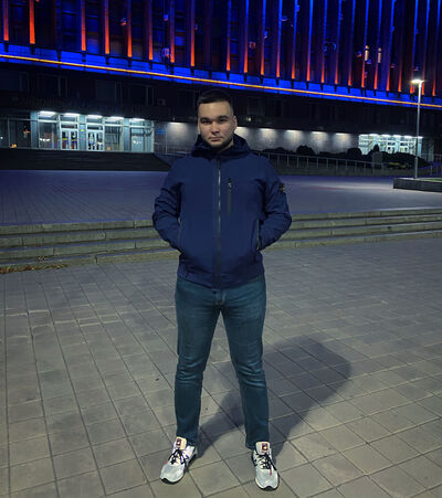  ,   Denis, 27 ,   ,   