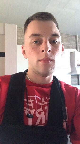  ,   Anton, 26 ,   ,   
