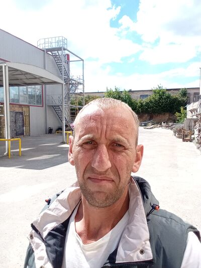  ,   Leonid, 35 ,   ,   