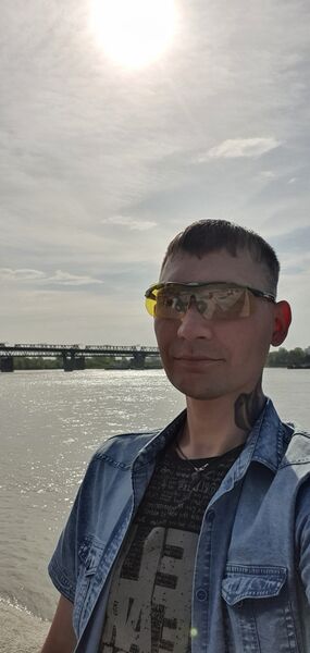  ,   Oleg, 34 ,   ,   , c 