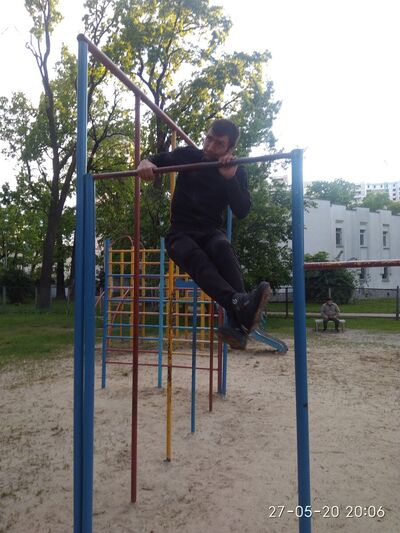  ,   Slavik, 38 ,   ,   , c 