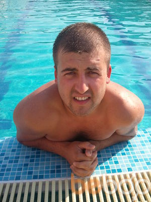  ,   Vadim, 39 ,   