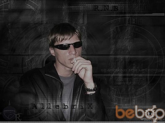  ,   Tomas, 40 ,   