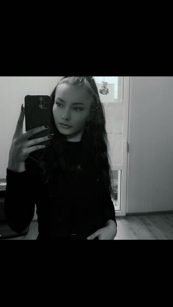  ,   Elena, 27 ,   ,   