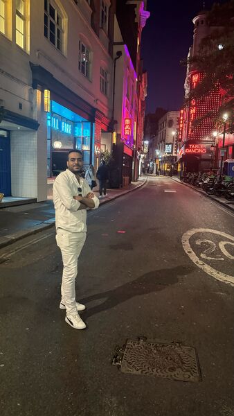  ,   Michael, 37 ,   ,   , c 