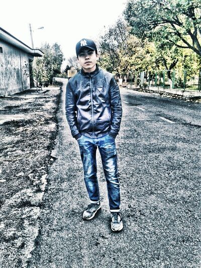  ,   Alex, 25 ,     , c 