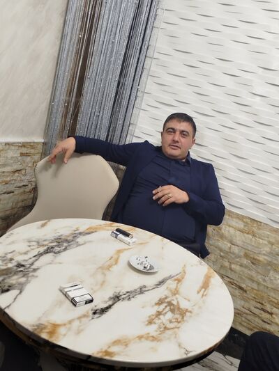  ,   Arman, 40 ,   ,   , c 