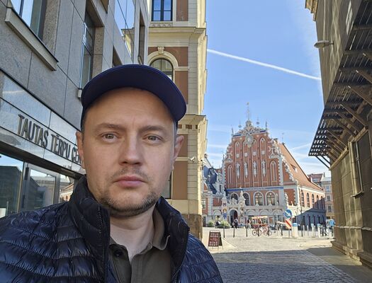  ,   Dmitrij, 44 ,   ,   , c , 