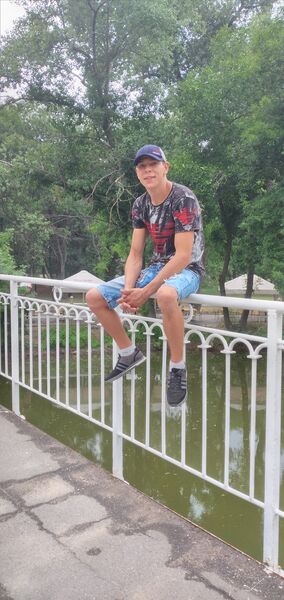  ,   Benjamin, 29 ,   ,   