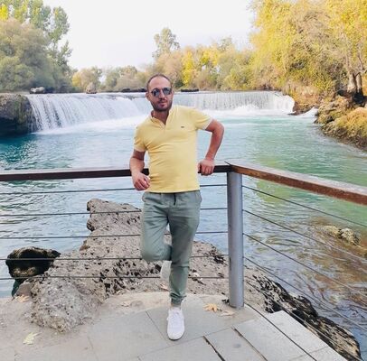  ,   Anton, 46 ,   ,   