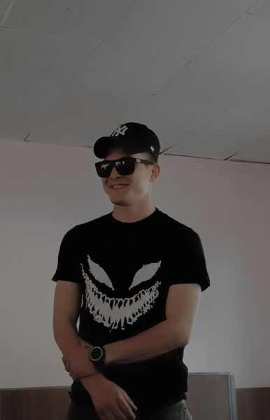  -,   , 22 ,   ,   
