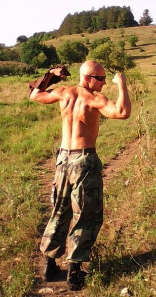  ,   Sigurd, 46 ,   ,   , c 