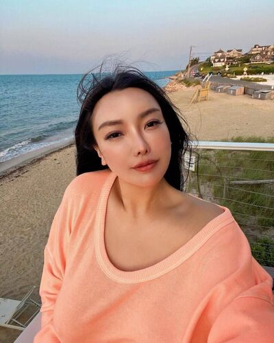  ,   Mey ly, 32 ,   ,   , c , 