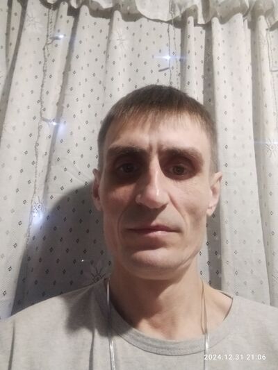  ,   Maxim, 35 ,   ,   , c 
