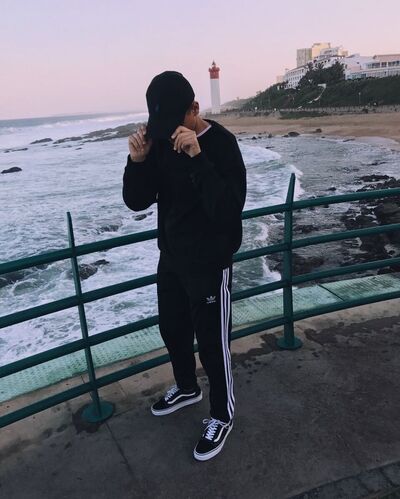  ,   Yaroslav, 42 ,   ,   , c , 