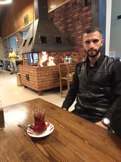  ,   Enescambal, 25 ,  