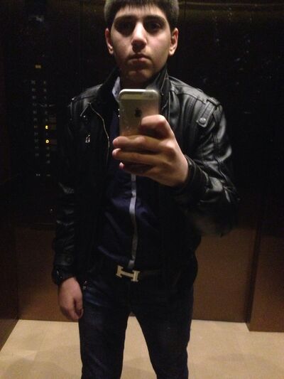  ,   Serj, 29 ,   