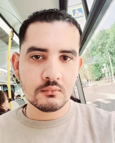  ,   Mando, 32 ,   ,   