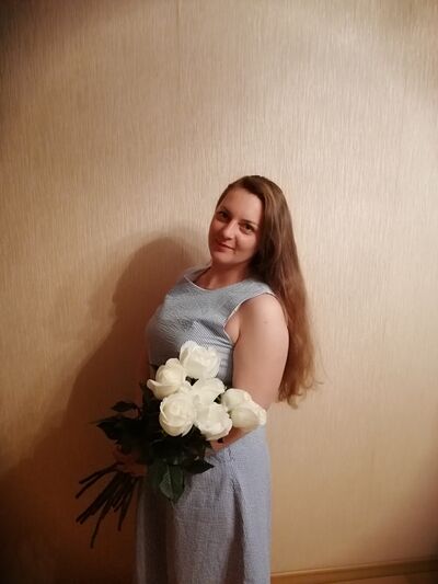  -,   Lora, 42 ,   ,   , c 