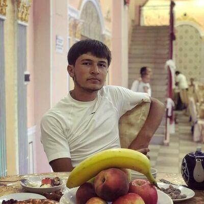  ,   Shoxruz, 20 ,   ,   