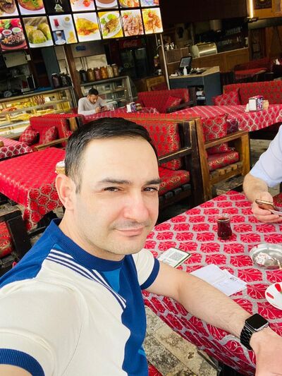  ,   Niko, 40 ,   ,   