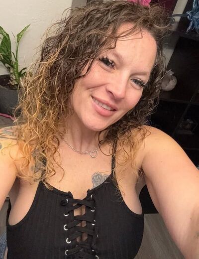  Kiskunhalas,   Charlotte, 41 ,   ,   , c , 