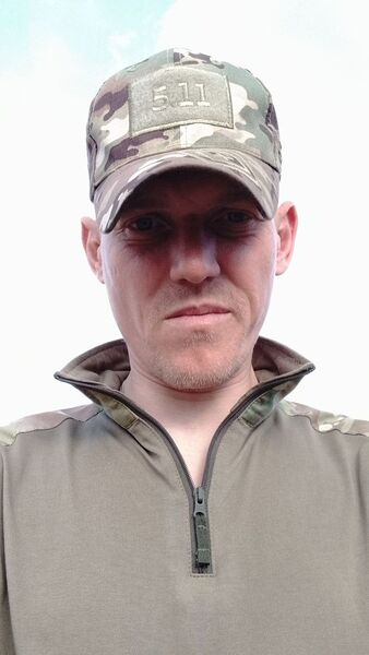  ,   Wlad, 36 ,   ,   