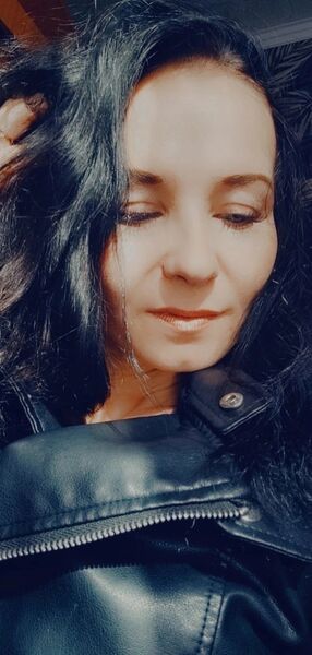  ,   Mila, 33 ,     , c 